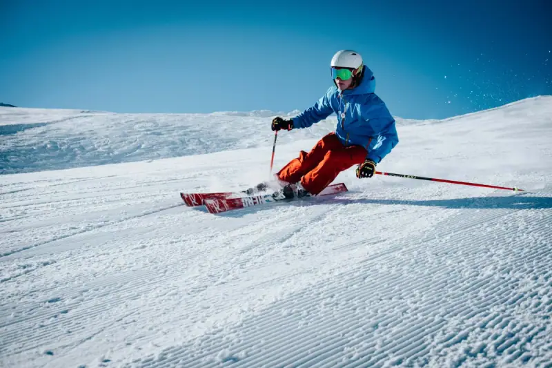 Skiing in Solang Valley, Manali