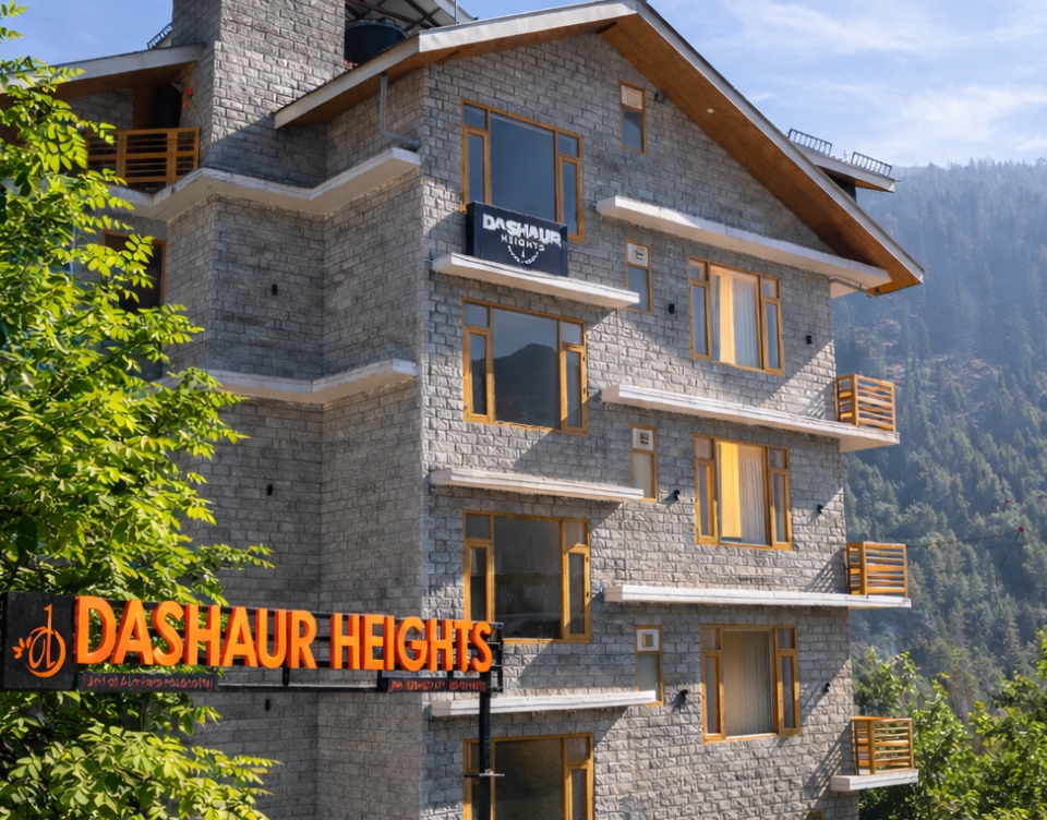 Best Hotel in Manali for Family Stay – Dashaur Heights Manali